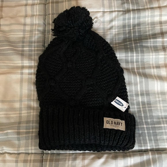 Brand new Old Navy four piece set! New with tags scarf/hat/headband/gloves - Picture 2 of 6